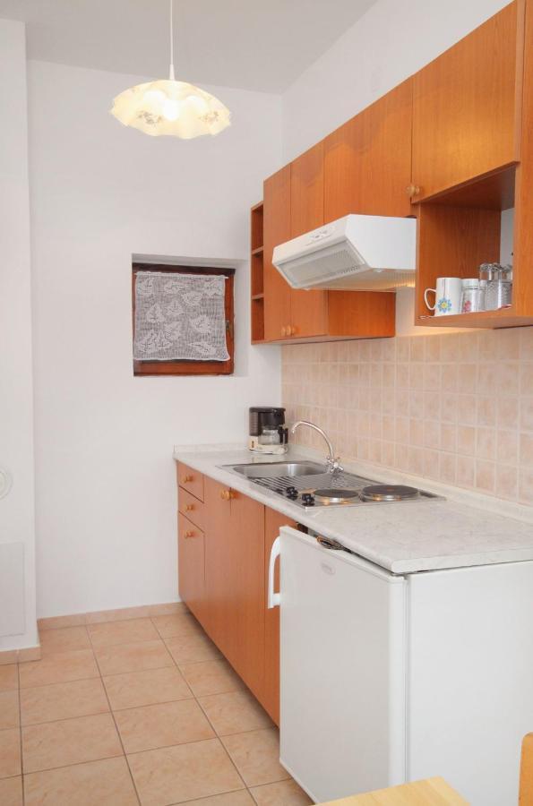 Apartments By The Sea Klenovica, Novi Vinodolski - 5581 Luaran gambar
